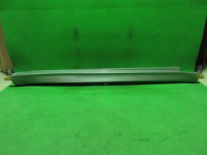 右サイドステップ